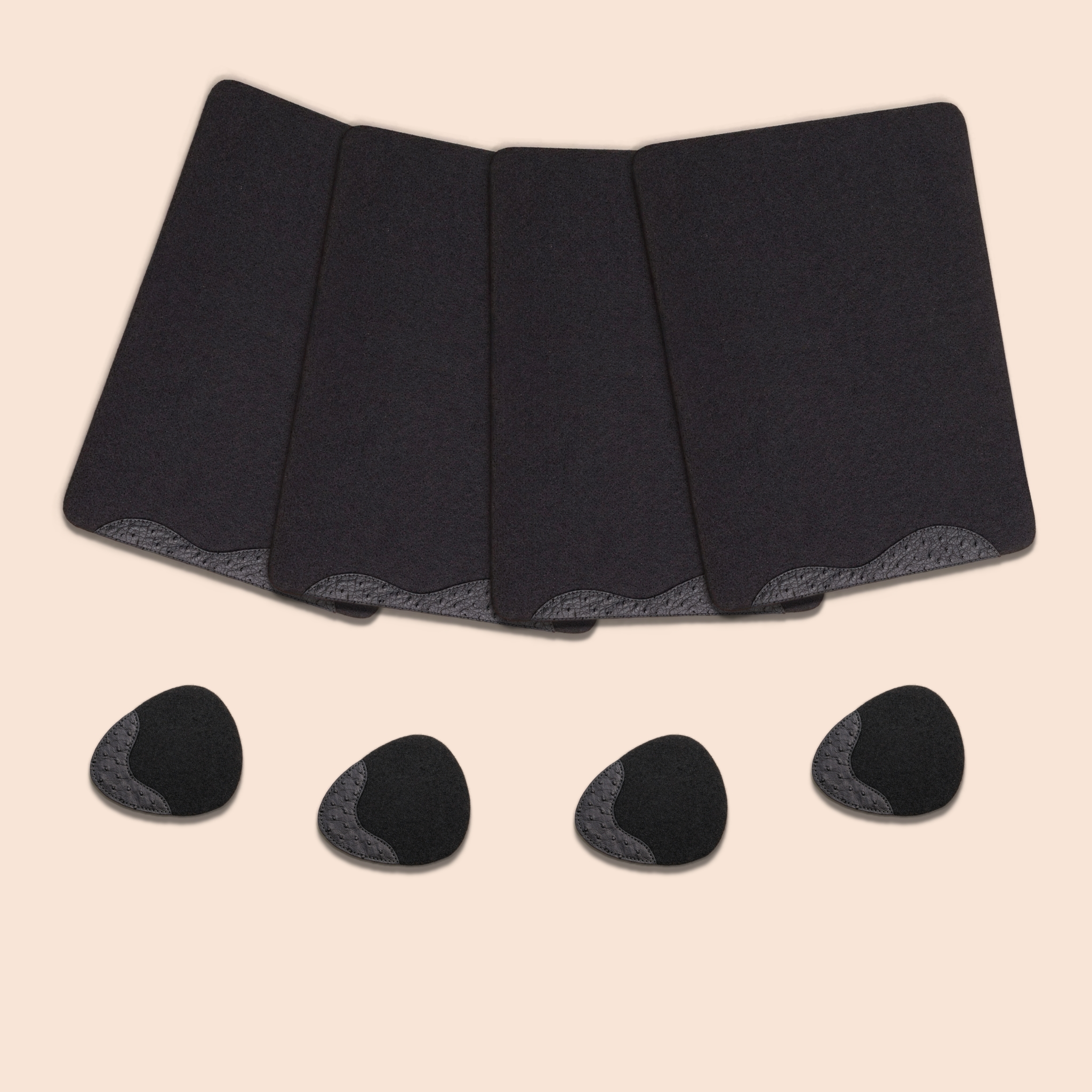 Elegantes 4er Filz Tischset mit Straußenleder-Applikationen LE10802-sw